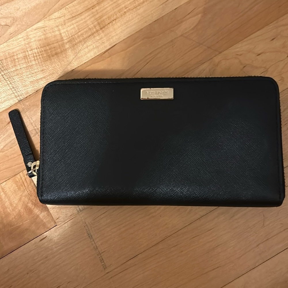 Kate Spade Continental Wallet